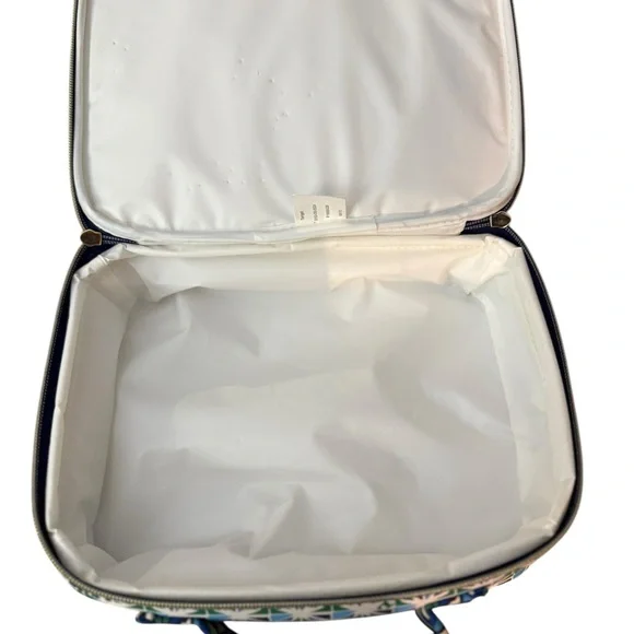 TORY BURCH NEIMAN MARCUS TARGET
Blue Kaleidoscope insulated Lunch Box Bag - Picture 11 of 13